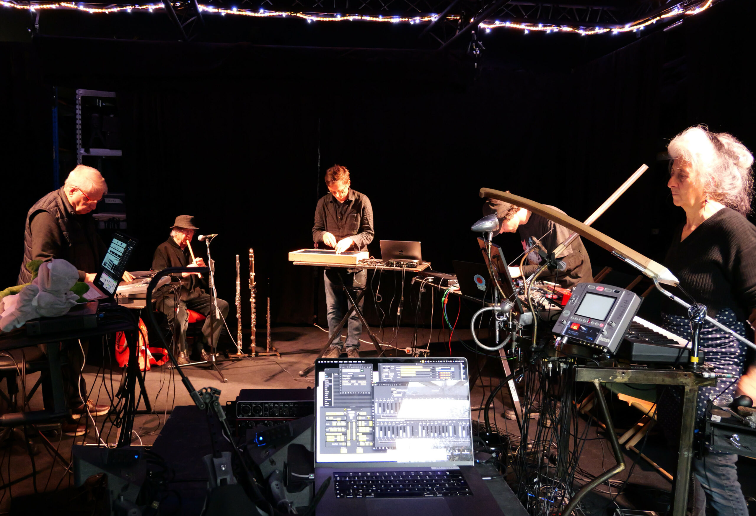 Résidence "Corps Circuits" @ Salon de Musique : retour en images